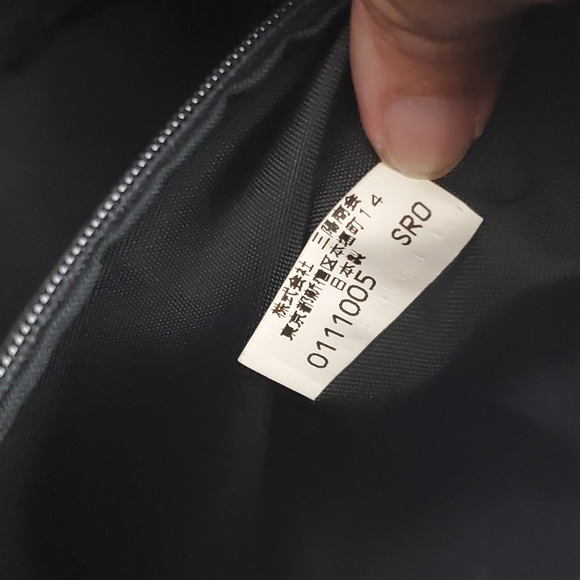 Authentic Burberry plaid horseferry nylon shoulder bag - Picture 15 of 16